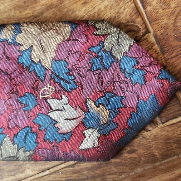 Christian Dior floral tie ~ Vintage - Picture 3 of 6